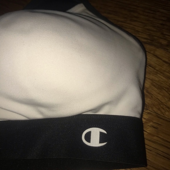 champion sports bra - Picture 2 of 4
